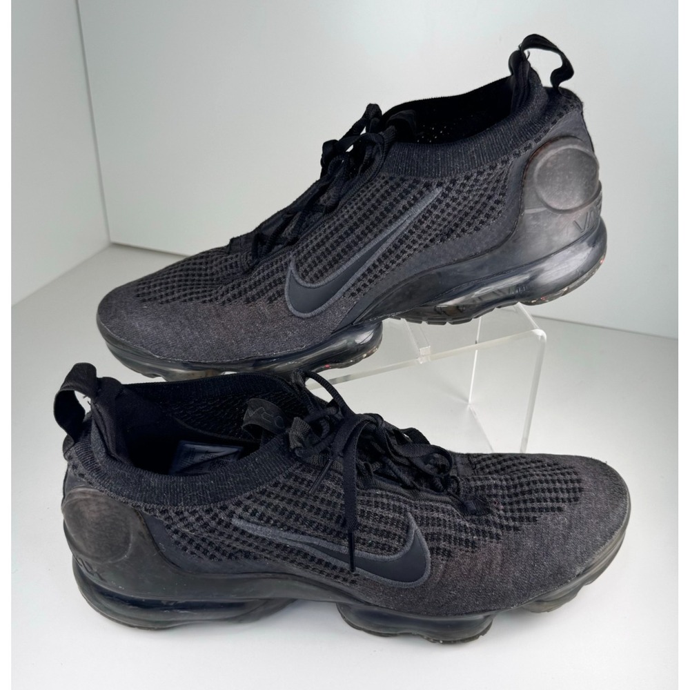 Nike Air VaporMax Flyknit Men's Size 12 Triple Black Anthracite Sneakers DH4084